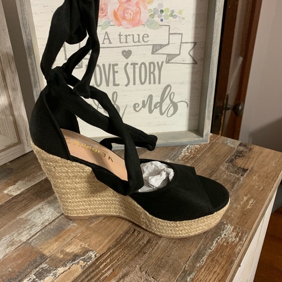 Women’s wedges - Black - Picture 2 of 3